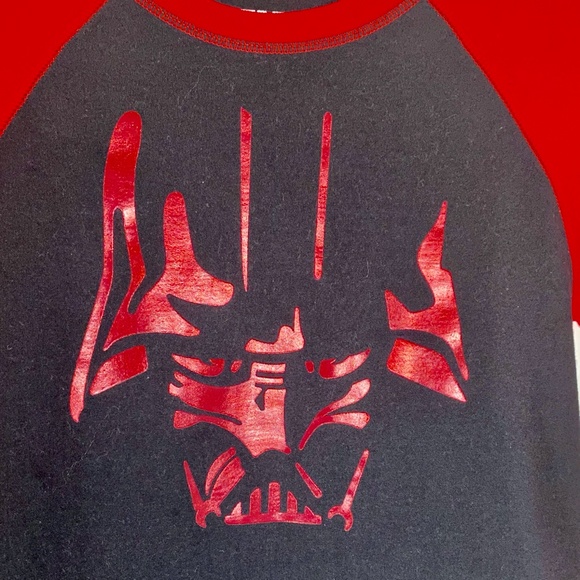 Star Wars Darth Vader Long Sleeved Red & Black T - Picture 2 of 6
